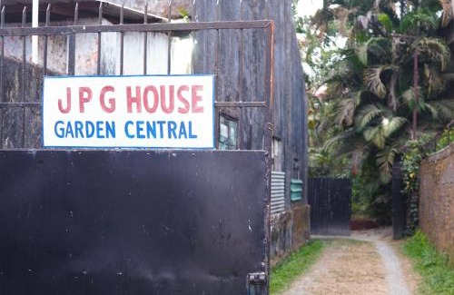 Siliguri Apartamento | Garden Central - Spacious 2 Bedroom Apartment, Siliguri