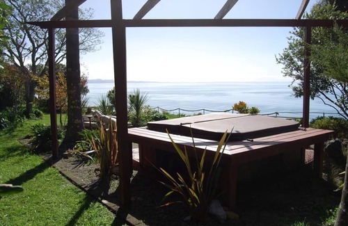 Parapara Casa | Garden Chalet , Golden Bay Lodge
