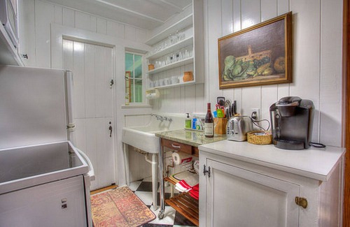 Laurel Park Cabaña | Garden Cottage, Casa de vacaciones actualizada de 1940, ¡Habitación impresionante de Carolina!