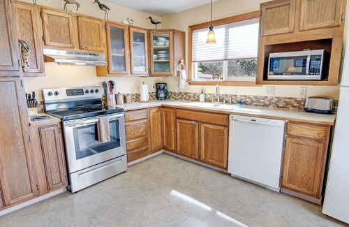 Yachats Casa | Garden Cottage (por el mar)