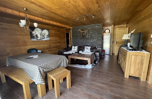 Bolquere Chalet De Esquí | Garden level Chalet les Silènes Bolquere