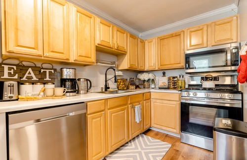 Bellmawr Casa | ★Garden★Parking★300Mbps★15min->AirPort&CenterCity★