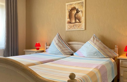 Madfeld Apartamento | Apartamento moderno en Madfeld con jardín privado