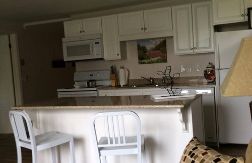 Westfield Apartamento | Vista al jardín: ¡reserve ahora para las hojas de otoño! Perfecto para 2 a pie de restaurantes, Wi-Fi