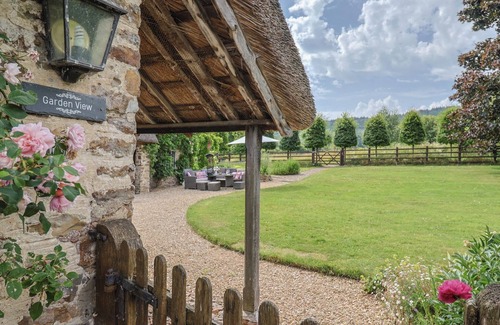 West Buckland Cabaña | Garden View