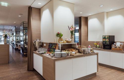 Charlottenburg Hotel | Garner Hotel Berlin - Charlottenburg, an IHG Hotel