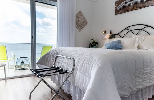 Ponta Delgada Casa | Garoupas Inn