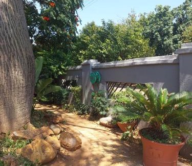 Sinoville Casa | Garrett B&B
