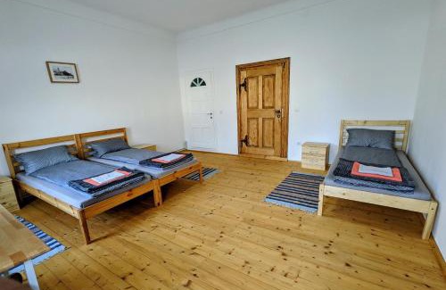 Harman Casa | Gästehaus Honigberg next to the Fortified Church of Harman
