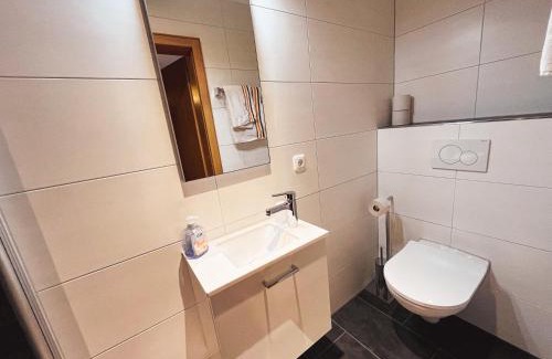 Niedertaufkirchen Hotel | Gasthof Söll