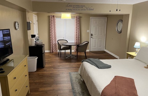 Tupelo Condominio | Gated condo in the middle of Tupelo