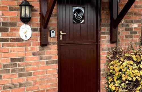 Irstead Casa | Gatekeeper Cottage