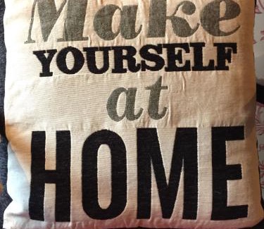 Dinas Apartamento | Gatekeepers Lodge @ Plas Dinas