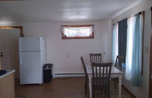 Somers Casa | GATEWAY FOR TRAVEL MEDICAL STAFF/VACATIONERS 1200. MONTHLY