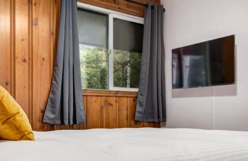 Harvie Heights Casa | Gateway Suites Sweet Getaway near Canmore and Banff
