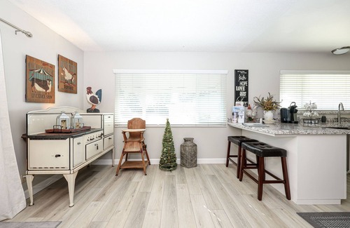 Merced Casa | Gateway to Yosemite, Mins to UC Merced, Beautiful 3 Bedroom, 2 Bath home.