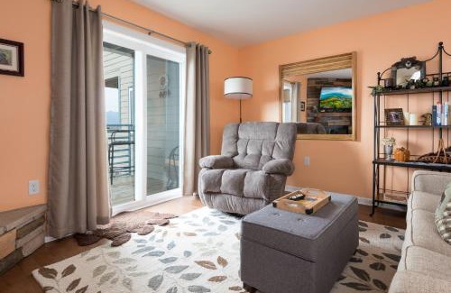 Chalet Village Hotel | Gatlinburg Summit Condo #6208