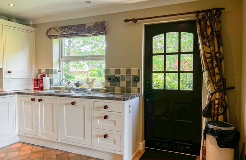 Wetheral Cabaña | APARTAMENTO GELTSDALE GARDEN, Wetheral, Nr Carlisle. Una cabaña con capacidad para 4 personas en 2 dormitorios
