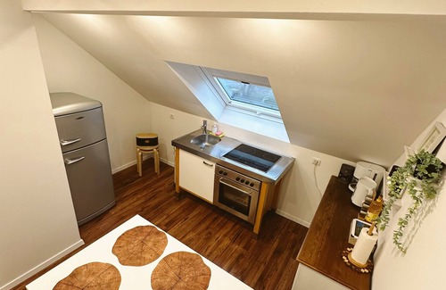 Wolfsbach Apartamento | Gemütliche 2-stöckige Ferienwohnung 3 Minuten von der Autobahn!
