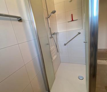 Dietrichsfeld Apartamento | Gemütliche EG-Ferienwohnung Brazil mit eingezäunten Garten