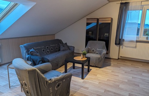 Marktbergel Apartamento | Gemütliche Fewo am Naturpark Frankenhöhe. Kinder- und Haustierfreundlich