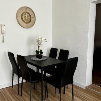 Egeln Apartamento | Gemütliche, frisch renovierte Monteur-& Ferienwohnung in Egeln