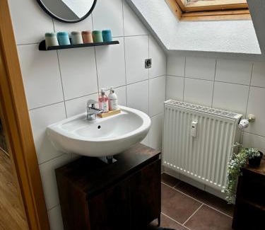 Egeln Apartamento | Gemütliche, frisch renovierte Monteur-& Ferienwohnung in Egeln