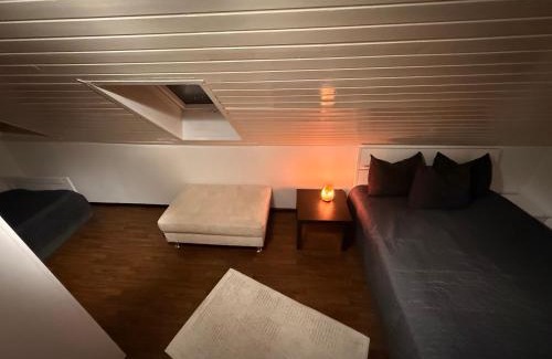 Geisweid Apartamento | Gemütliche Wohnung, Heimkino, Couch & Küche