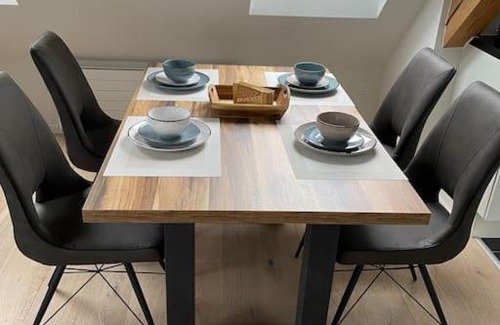 Altstetten Apartamento | Gemütliche & zentrale Wohnung in der Stadt Zürich