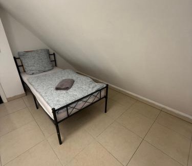 Bielefeld Apartamento | Gemütliches Apartment mit Balkon