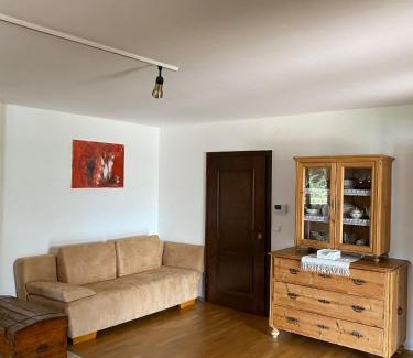 Seewalchen am Attersee Apartamento | Gemütliches Haus in Seewalchen am Attersee