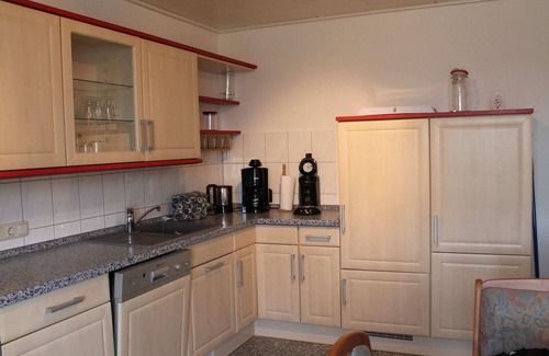 Kroepelin Apartamento | Gemuetliche Wohnung in Kroepelin mit Terrasse