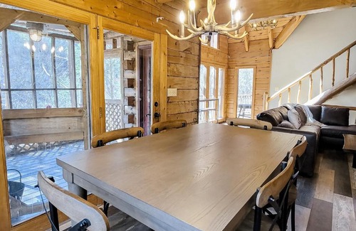 Townsend Casa | Genesis