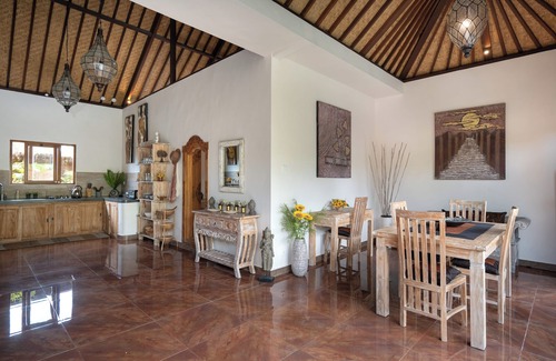 Penestanan Villa | Genie Private Villa by Travellink Bali