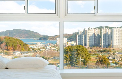 Irun-myeon Casa | Geoje Forest-morning Spa Pension