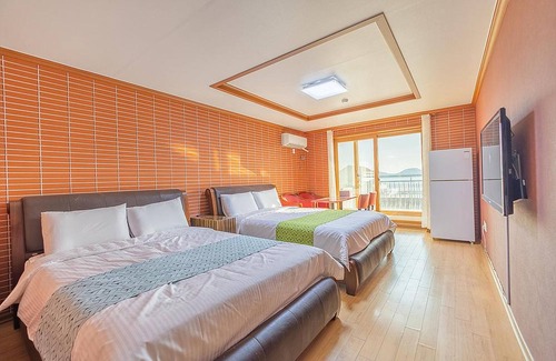 Kabae-ri Casa | Geoje Rockspa Pension