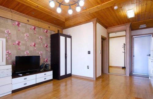 Geoje Casa | Geoje Sky Terrace Pension