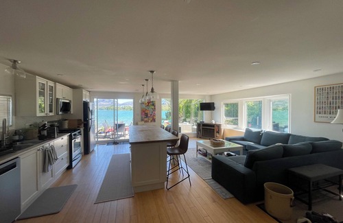 Okanagan-Similkameen Casa | Georgeous Lakefront Propiedad en Wine Country !!!