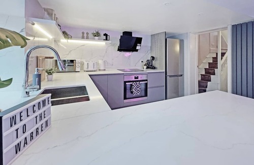 Deal Casa | Georgian Coach House in a Prime Location in Deal