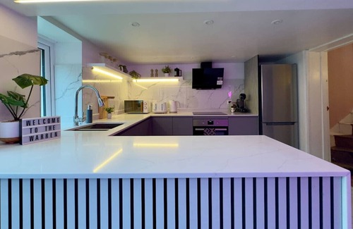 Deal Casa | Georgian Coach House in a Prime Location in Deal