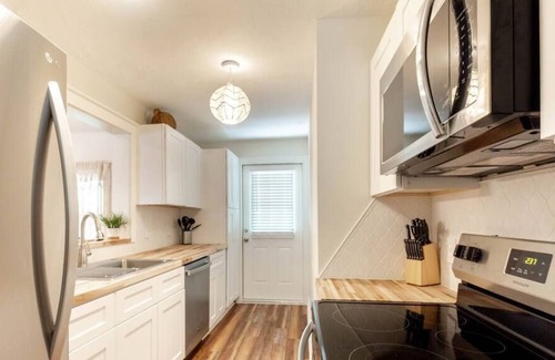 North Trail Casa | Georgous Bohemian-themed 3 bedroom house with pool