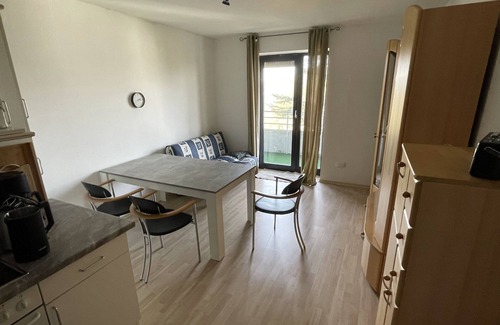 Herdecke Apartamento | Geräumige Ferienwohnung für bis zu 4 Personen mit Pool und Sauna