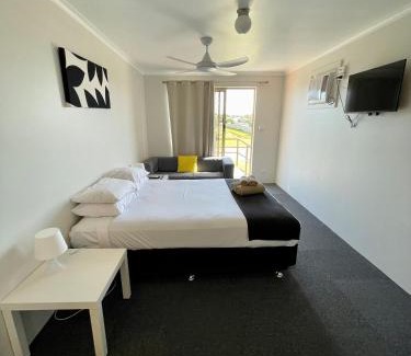 Mahomets Flats Apartamento | Geraldton's Ocean West Holiday Units & Short Stay Accommodation