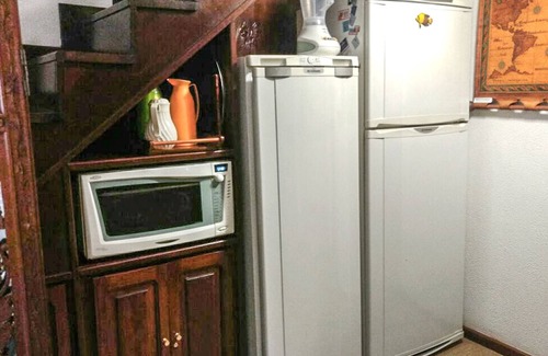 Manguinhos Condominio | PLAYA DE GERIBÁ! MARAVILLOSA CASA EN CONDOMINIO FRENTE AL MAR.