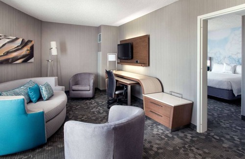 Emeryville Hotel | Get Ready for Blissful Getaway! w/ Pool, Close to Museum of Children’s Arts!