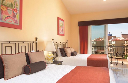 Flamingos Complejo | Getaway 2BR Suite at Villa del Palmar Flamingos