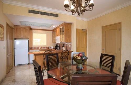 Flamingos Complejo | Getaway 2BR Suite at Villa del Palmar Flamingos