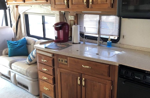 Bosque Farms Casa | Getaway in the Bosque Cozy RV in Charming Bosque Farms