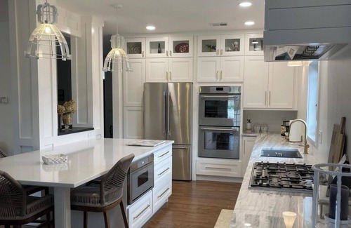 Point Pleasant Beach Casa | Getaway to the beach! Large updated house w backyard, 3/4mi to the beach