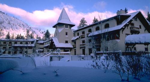Olympic Valley Apartamento | GetAways at Olympic Village Inn